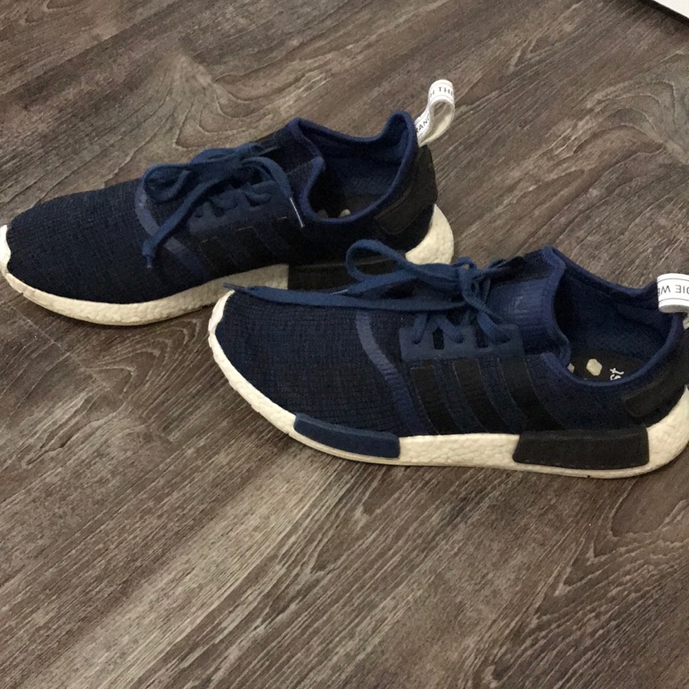 I.E. adidas NMD